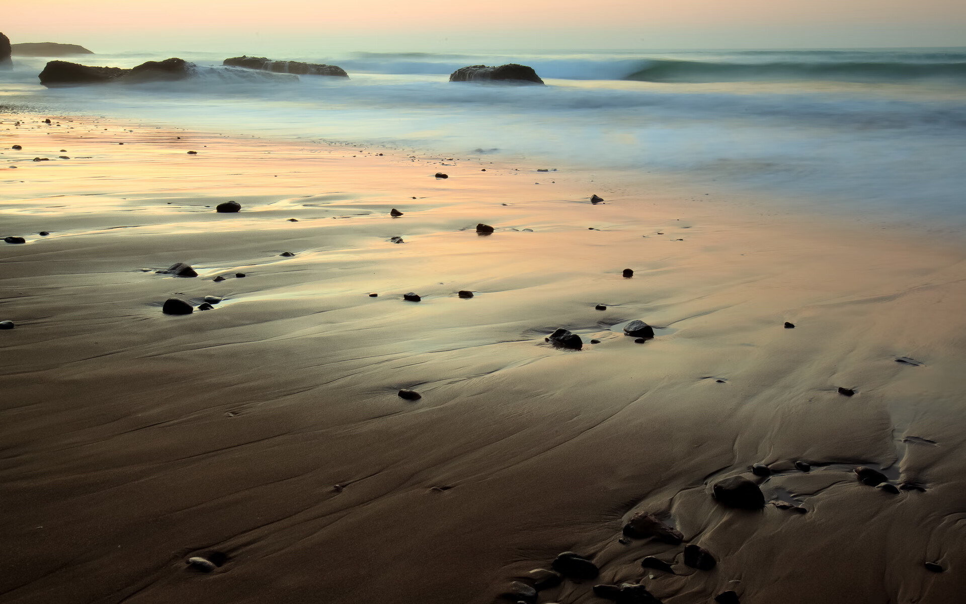 九游体育登录入口-皮特·卡普尔的强悍冲击与突破技巧成为袋鼠队的关键优势，皮尔斯和卡特谁厉害