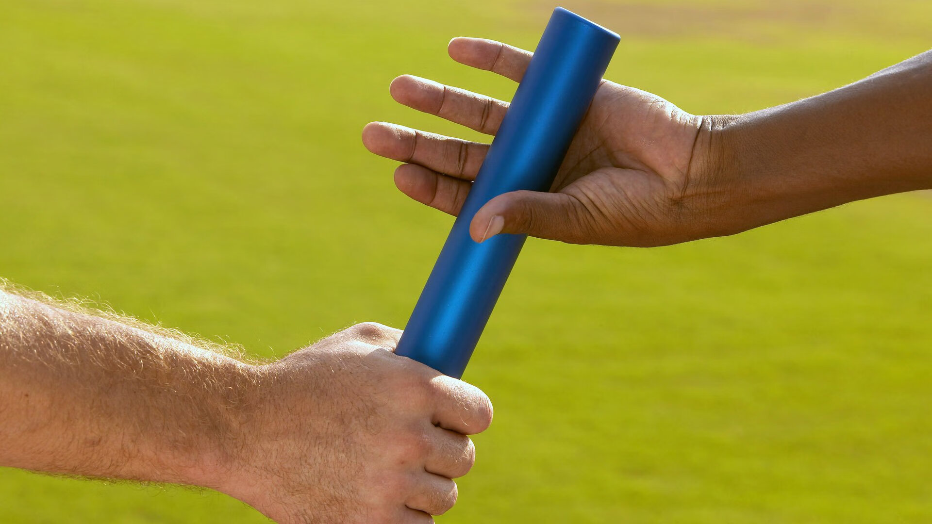 九游官网pc-长距离游泳赛：海洋中的耐力之旅，超长距离游泳